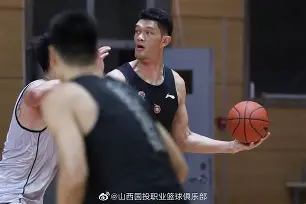 米兰体育app-山西男篮分享球队休赛期训练动态：夏日之“炼”的简单介绍