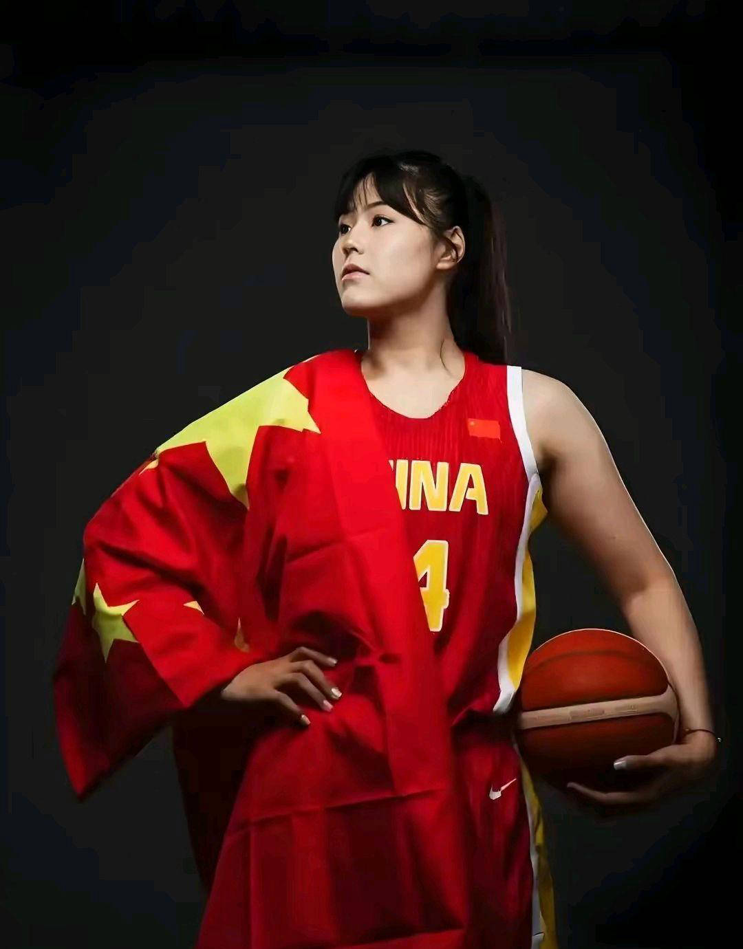 米兰体育app-WNBA-李月汝10分8板飞翼末节逆转王牌未果
