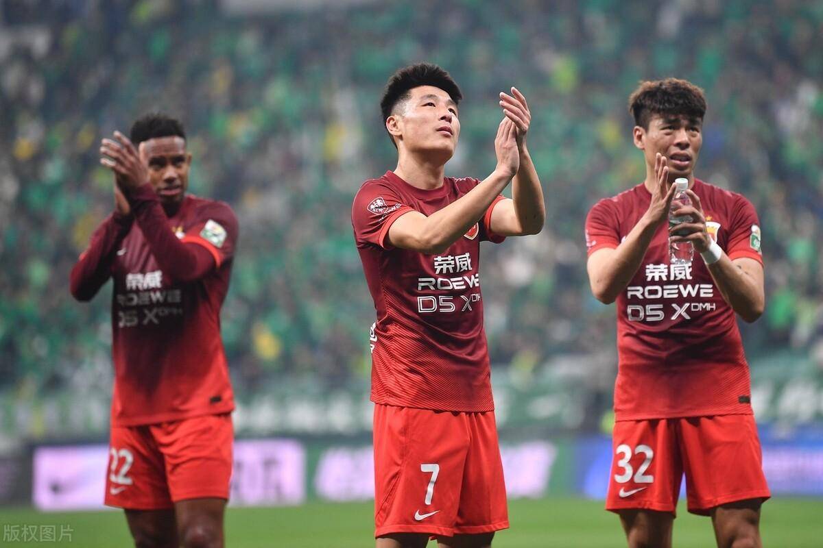 上港客场战平鲁能，亚冠资格一波三折