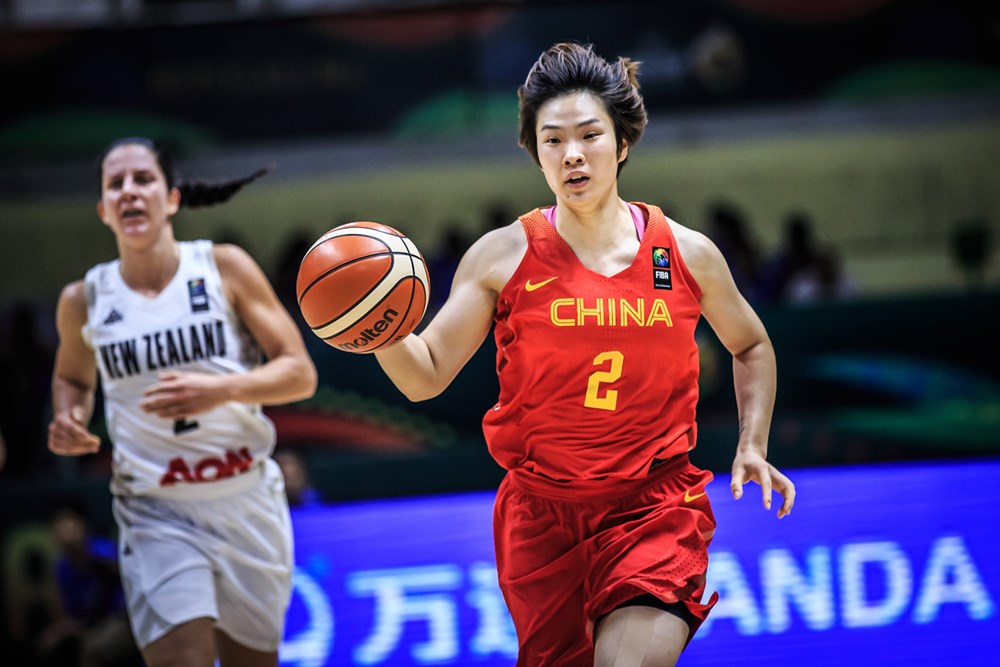 新西兰女篮在关键时刻崭露头角